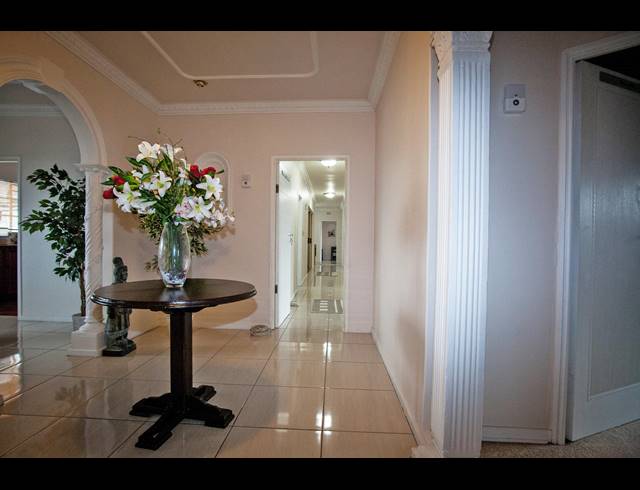 3,196M² BUILDING FOR SALE IN ALBERTON NORTH